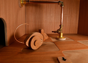 Éalú – A Handcrafted Stop-Motion Puzzle Adventure