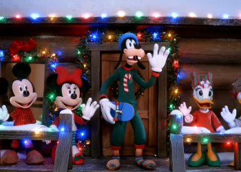 Mickey & Minnie Holiday Songs Go Stop Motion